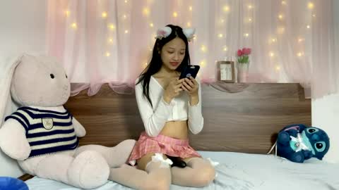 Snapshot of shy_pink_doll chatting on 05/31/26, 06:09 shy_pink_doll online show from 05/31/26, 06:09