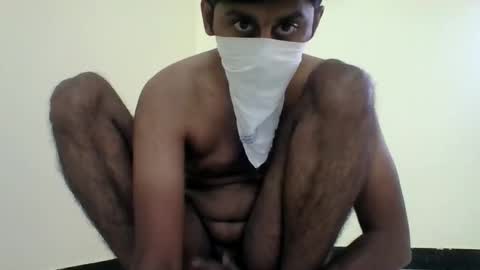 Snapshot of shyamsundr619 chatting on 11/14/25, 08:46 SHYAM online show from 11/14/25, 08:46