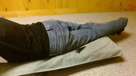 Snapshot of shyboyfu chatting on 01/24/25, 07:19 Funtimes online show from 01/24/25, 07:19