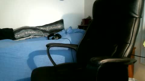 Snapshot of shyboyhugecum2020 chatting on 06/09/26, 02:56 shyboyhugecum2020 online show from 06/09/26, 02:56
