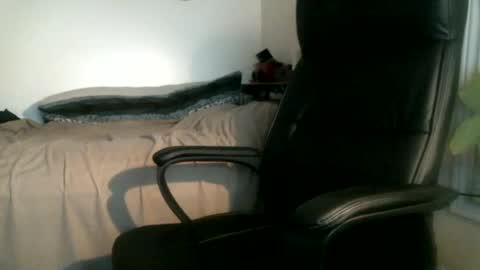 shyboyhugecum2020 online show from 06/22/26, 03:58