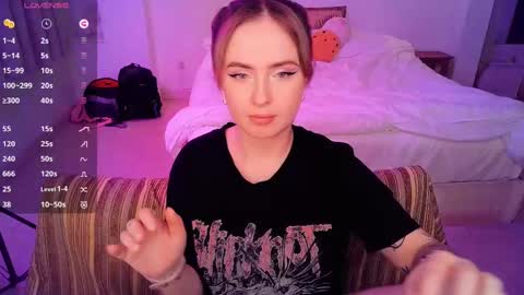 Effie online show from 02/24/25, 07:41