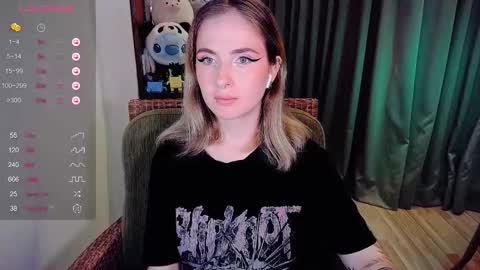 Effie online show from 09/10/25, 09:20