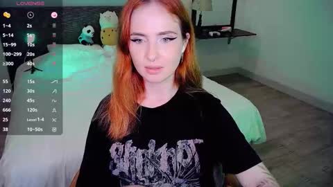 Effie online show from 03/27/26, 03:23