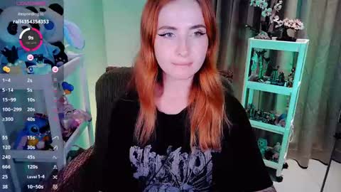 Snapshot of shyfoxxxy chatting on 05/02/26, 05:07 Effie online show from 05/02/26, 05:07