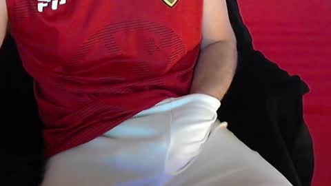 Snapshot of shyguy04_04_04 chatting on 10/01/25, 11:33 shyguy04_04_04 online show from 10/01/25, 11:33