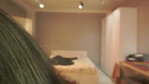 Snapshot of shykiraa chatting on 06/11/26, 01:42 shykiraa online show from 06/11/26, 01:42
