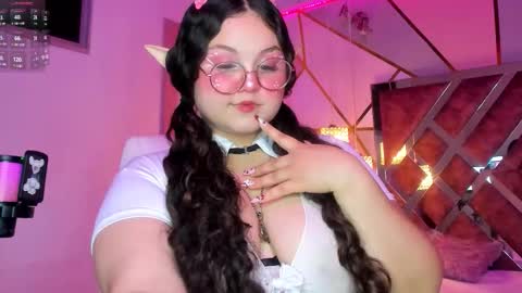 Shyly online show from 02/26/26, 06:23