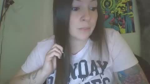 Snapshot of shymilf535 chatting on 02/14/25, 03:54 RBXs Princess online show from 02/14/25, 03:54