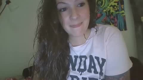 Snapshot of shymilf535 chatting on 03/10/25, 02:39 RBXs Princess online show from 03/10/25, 02:39