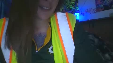 Snapshot of shymilf535 chatting on 10/18/25, 02:47 RBXs Princess online show from 10/18/25, 02:47