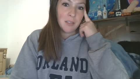 Snapshot of shymilf535 chatting on 06/18/26, 01:39 RBXs Princess online show from 06/18/26, 01:39
