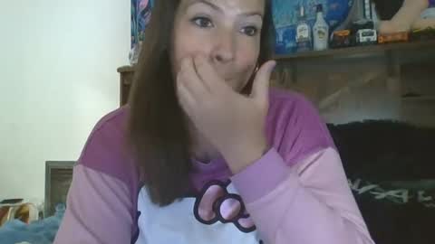 Snapshot of shymilf535 chatting on 06/26/26, 06:01 RBXs Princess online show from 06/26/26, 06:01