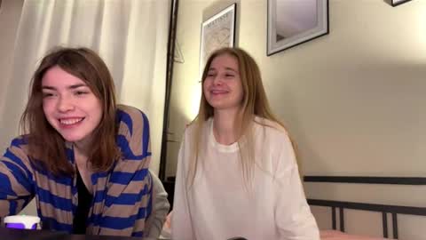 Lea online show from 11/14/25, 10:25