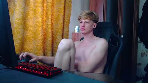 Tom and Betty online show from 04/18/26, 04:49