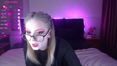 shysweetrish online show from 04/03/26, 02:42