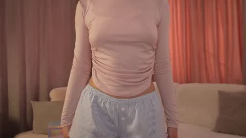 Tanya online show from 04/16/26, 01:01