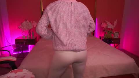 shyy_jany online show from 11/30/25, 03:16