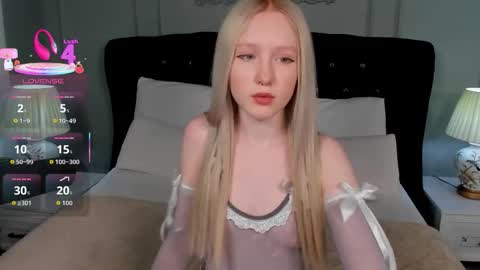 Sia online show from 02/01/26, 05:44