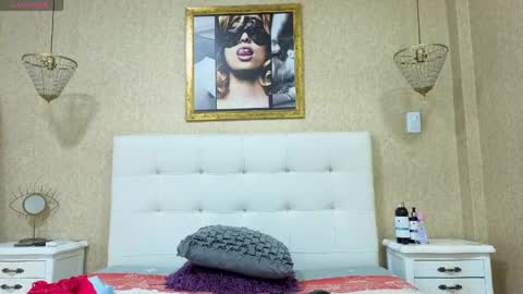 Snapshot of siacavali chatting on 06/05/26, 11:27 Sia online show from 06/05/26, 11:27