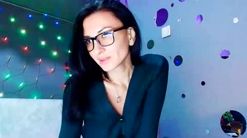 Siaconna online show from 11/30/25, 08:07