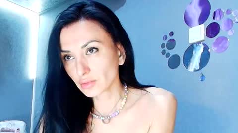 Snapshot of siaconna chatting on 06/06/26, 07:46 Siaconna online show from 06/06/26, 07:46