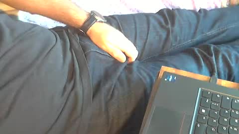 Snapshot of sibblii0 chatting on 10/06/25, 06:22 Seba online show from 10/06/25, 06:22