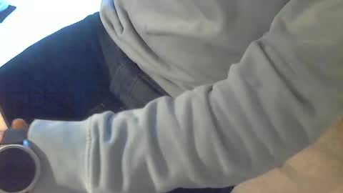 Snapshot of sibblii0 chatting on 10/17/25, 06:05 Seba online show from 10/17/25, 06:05