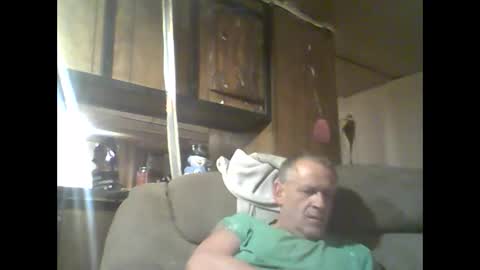 Snapshot of sickone6669947170 chatting on 11/17/25, 04:07 Bill online show from 11/17/25, 04:07