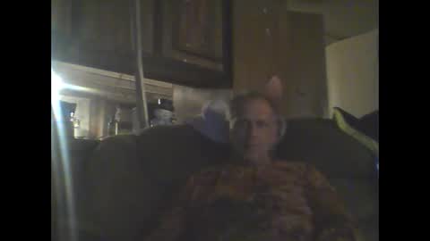 Snapshot of sickone6669947170 chatting on 11/19/25, 03:39 Bill online show from 11/19/25, 03:39