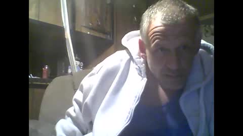 Snapshot of sickone6669947170 chatting on 11/22/25, 11:20 Bill online show from 11/22/25, 11:20