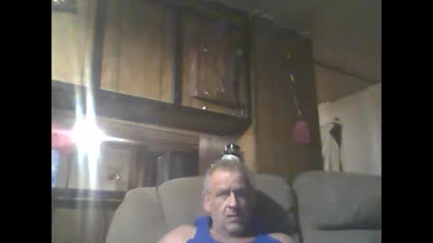 Snapshot of sickone6669947170 chatting on 12/04/25, 12:31 Bill online show from 12/04/25, 12:31