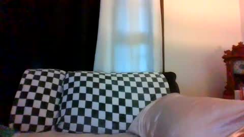 Snapshot of sidneyraee chatting on 06/21/26, 03:47 Mrs. St. Patrickk online show from 06/21/26, 03:47