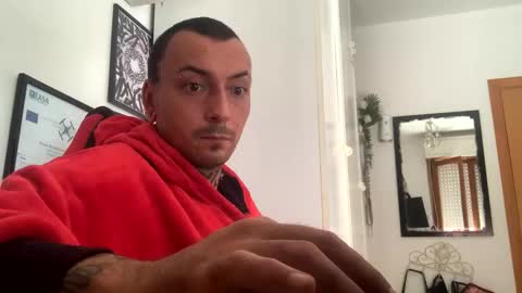 sidvicious23cm online show from 09/30/25, 12:32