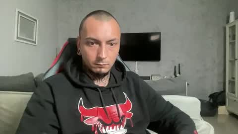 sidvicious23cm online show from 03/17/26, 05:27