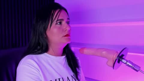 Siena Rosewood online show from 12/16/25, 03:55