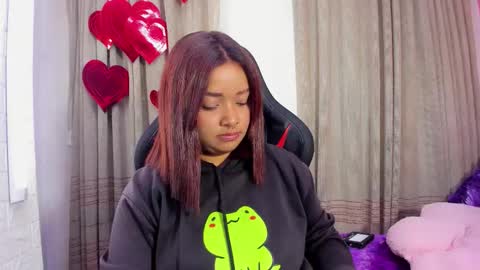 sienna_lux01 online show from 02/22/26, 02:04