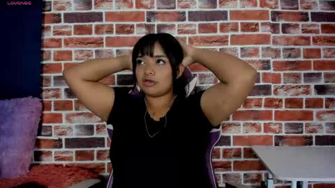 sienna_lux01 online show from 05/06/26, 02:19