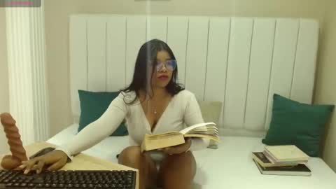 Sienna online show from 10/01/25, 01:17