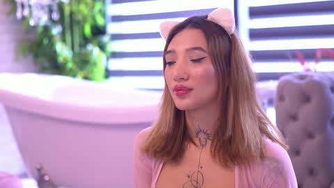 Sienna online show from 09/29/25, 07:35