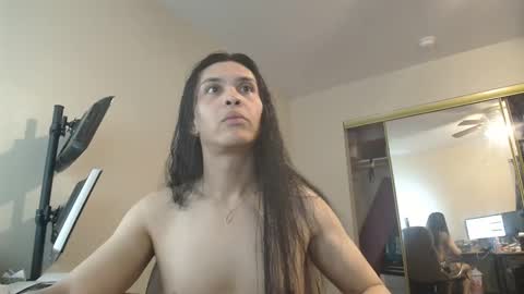 Snapshot of siennalilbunnykate chatting on 12/12/24, 07:08 Nicole Zelaya Ferrati  Niky Ferrati online show from 12/12/24, 07:08