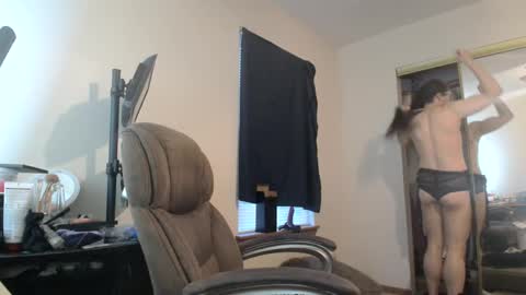 Snapshot of siennalilbunnykate chatting on 02/09/25, 11:36 Nicole Zelaya Ferrati  Niky Ferrati online show from 02/09/25, 11:36