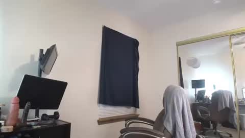 Snapshot of siennalilbunnykate chatting on 10/31/25, 06:47 Nicole Zelaya Ferrati  Niky Ferrati online show from 10/31/25, 06:47