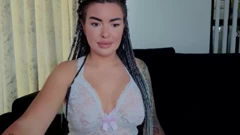 Snapshot of siennalove888_ chatting on 08/06/26, 11:12 SiennaLove888 online show from 08/06/26, 11:12