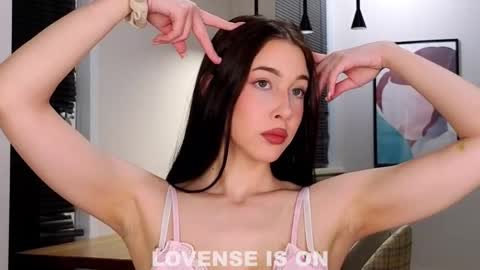 Eva  online show from 02/11/26, 11:04