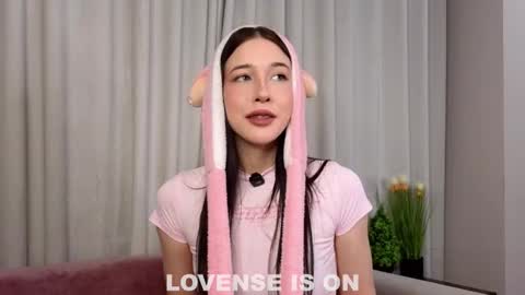 Eva  online show from 02/13/26, 11:17