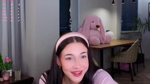 Eva  online show from 03/17/26, 11:24