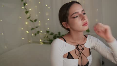 Chilli online show from 12/02/24, 09:35