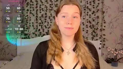 Chloe online show from 09/17/25, 05:31