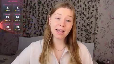 Chloe online show from 10/23/25, 05:18